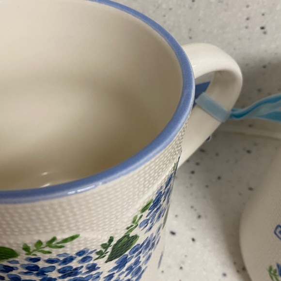 NWT.  Set of 2, Petal and Pearl, 24oz., ceramic mugs. - Picture 11 of 15